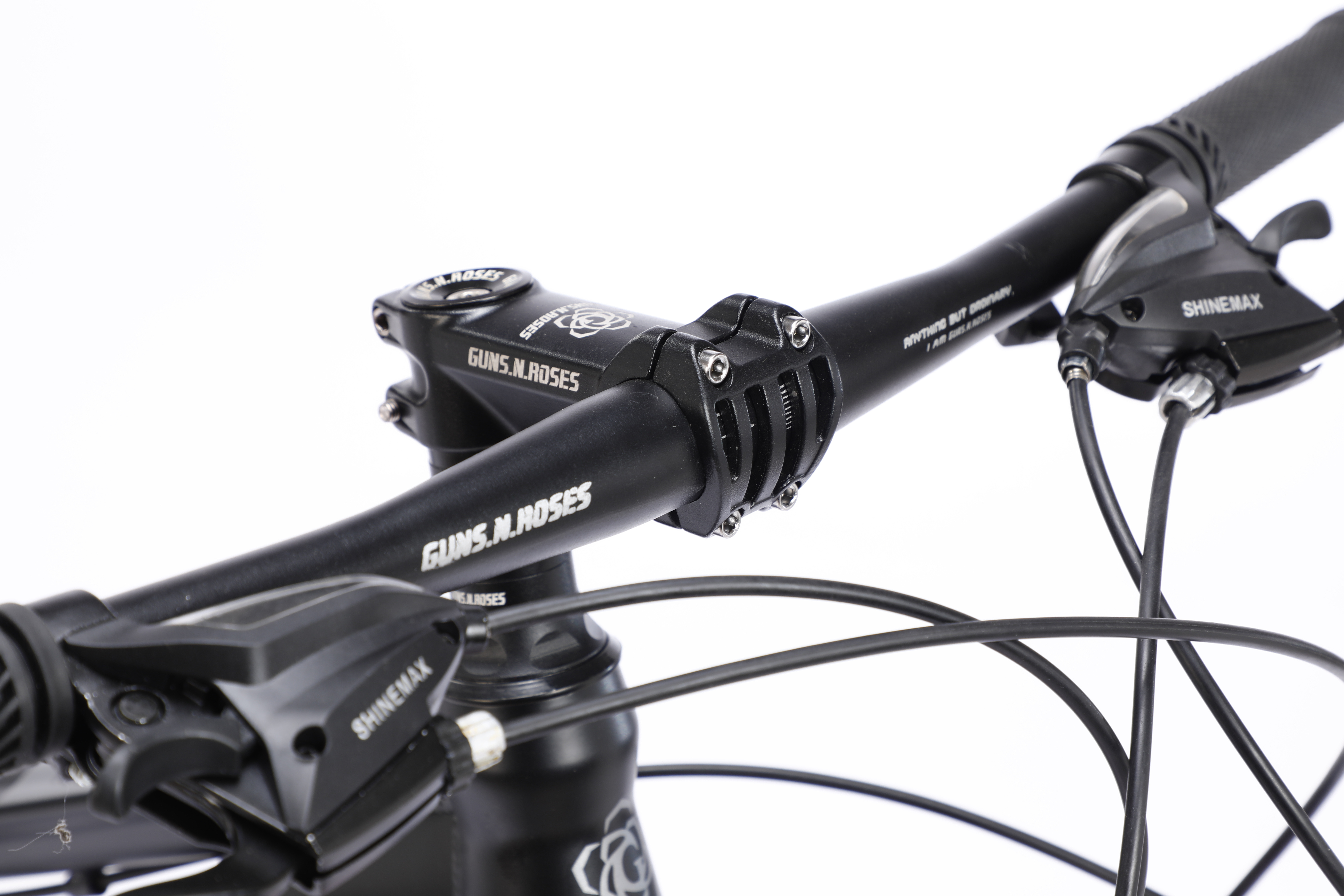 Guns.N.Roses 21-Speed Mountain Bike with Steel Fork, Disc Brake