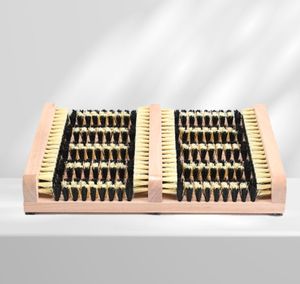 Brosse gratte-bottes en plastique écologique avec manche en acier, tapis de nettoyage plat pour toutes les saisons, nettoie chaussures et bottes, élimine neige et sable - Product Image 1