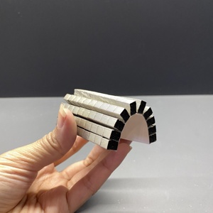 Recut fustellatura calore termico omnidirezionale elettricamente guarnizione adesivo schiuma conduttiva spugna di nichel - Product Image 2