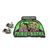 Badges en métal personnalisés en émail dur avec logo phosphorescent, vente en gros, pour la promotion de marques mascotte, échantillon gratuit