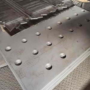 Lamiera Forata in Acciaio Inox 304 Sabbiata con Fori Rotondi Tagliati al Laser Personalizzata OEM Lavorazione CNC - Product Image 4