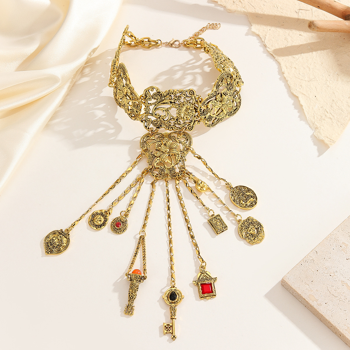 long necklace for women indian