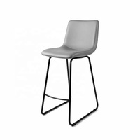 Tabouret de bar minimaliste CAL 117, rembourré, en similicuir imperméable, chaise haute de bar, structure en métal industriel, pour restaurant