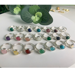 Anelli Artigianali in Filo per Donne, Anelli con Pietre Preziose Placcati Argento, Pietre Avvolte Ametista Agata Lava Quarzo Naturale Curativo - Product Image 2