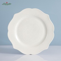 Vaisselle et Assiettes Bols en Porcelaine Fine Neufs, Blanches, Modernes, en Dentelle, Luxe, en Gros, avec Logo pour Mariage Restaurant