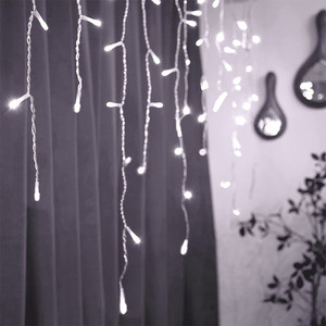 Catena di luci LED con batteria 3AA, colore bianco freddo, lunghezza 5m e altezza 0,6m, ideale per decorazione e ambientazione. - Product Image 3