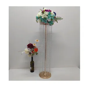 Neuheiten Exquisite Acryl Kristall Perlenkette und Edelstahl Blumen ständer Hochzeits dekoration Tisch Herzstück