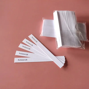 Individuell Gestaltete Siebgedruckte Wasserfeste Duftteststreifen – Parfümflaschenförmige Testerkarten für Duftmischungen - Product Image 6