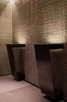 Panneau de pierre flexible à texture bois scié, ultra-fin et léger, revêtement mural en grain de bois MCM pour façade extérieure et intérieure