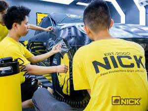 ฟิล์มป้องกันสีรถยนต์ TPU ทรายกันรอยขีดข่วนใสฟิล์มติดด้วยตนเองติดด้วยตนเองดีไซน์เพชรสไตล์พื้นผิวมันวาว - Product Image 5