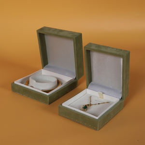 Boîte d'emballage <span class=keywords><strong>de</strong></span> bijoux en fibre <span class=keywords><strong>de</strong></span> luxe SIFO en gros, boîte cadeau personnalisée avec logo, bracelet, collier, bague, boîte à bijoux en velours vert - Product Image 6