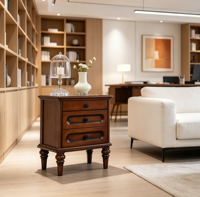 Nouvelle Arrivée Table de Chevet Luxe Moderne Traditionnelle en Bois Massif à Trois Tiroirs avec Pieds et Boutons Tournés pour Rangement