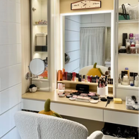 Table de toilette en bois de luxe avec miroir LED et tiroirs de rangement, coiffeuse moderne pour chambre à coucher