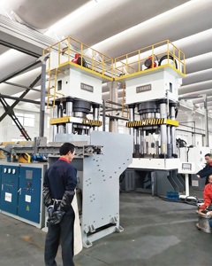 Biliyuan DTSS, cages à billes intérieures/extérieures en acier inoxydable écologiques, composants de joint homocinétique, presse hydraulique à quatre colonnes et quatre poutres - Product Image 2