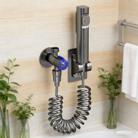 Ensemble de bidet mural moderne en acier inoxydable au design carré, avec pistolet de pulvérisation vertical, robinet et vannes écologiques, garantie 5 ans