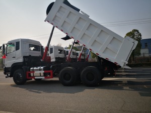 ราคาดี DongFeng 6x4 340hp รถดัมพ์ท้ายขนาดเล็กไปยังบาร์เบโดส - Product Image 6