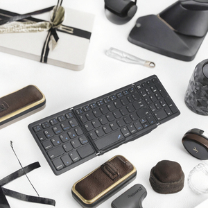 Ultrafino portátil Delgado inalámbrico BT Gaming <span class=keywords><strong>Keyboard</strong></span> Estilo Caliente plegable Touchpad Tablet PC ultrafino plegable mecánico - Product Image 2