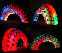 Arche gonflable géante de 8 m en Oxford 300D, personnalisée, en forme de diamant, avec ventilateur intégré et éclairage LED, pour scène de boîte de nuit extérieure à thème