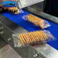 Machine à sandwichs à la crème de biscuits Skywin, nouvelle conception, connectée à une machine d'emballage sur le bord pour la ligne de fabrication de biscuits