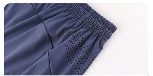 <span class=keywords><strong>Pantaloncini</strong></span> da uomo 2023 Custom <span class=keywords><strong>con</strong></span> cerniera per telefono e cerniera per palestra allenamento da <span class=keywords><strong>calcio</strong></span> a asciugatura rapida <span class=keywords><strong>pantaloncini</strong></span> da uomo larghi al ginocchio in Nylon da palestra - Product Image 5