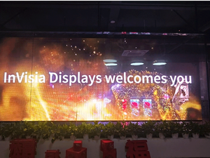 Panel LED InVisia Holographic Mesh P3.91 Tipo Adhesivo, Pantalla Legible Bajo la Luz Solar, Antideslumbrante, Ahorro de Energía, Alto Brillo, Full HD - Product Image 3