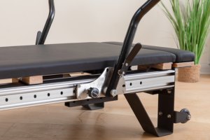 <span class=keywords><strong>Reformer</strong></span> de <span class=keywords><strong>Pilates</strong></span> de Lujo de Grado Profesional con Torre y Diseño de Riel Completo, Equipo Igual al Usado en Estudios Privados, en Venta - Product Image 3