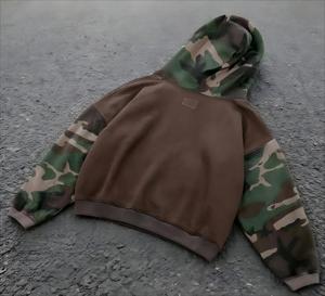 Sweat à capuche personnalisé pour homme en coton épais, patchwork, effet soleil, délavé, zippé, imprimé camouflage, délavé à l'acide, effet vieilli - Product Image 2
