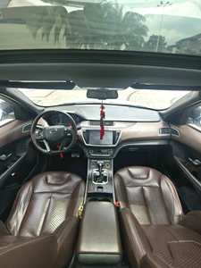 <span class=keywords><strong>Voiture</strong></span> d'occasion la plus vendue, moins chère mais confortable, le modèle LandWind 2016 X72.0T, version automatique <span class=keywords><strong>de</strong></span> luxe panoramique. - Product Image 5