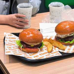 Custom Logo Printed Eco-Friendly Waterproof Biodegradable Greaseproof Paper Sandwich Food Packing Burger Wrapping Paper