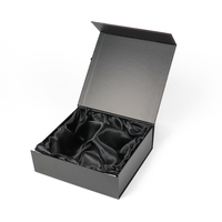 Boîte cadeau en papier rigide de luxe sur mesure, noir mat, boutique, boîte à vêtements magnétique, doublure en éponge, insert en satin imperméable