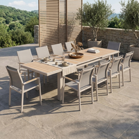 Table de repas extensible d'extérieur avec lattes en bois à effet grain de bois et cadre thermolaqué pour jardin