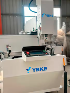 Máquina de perforación y fresado CNC de alta velocidad para la fabricación de ventanas y puertas de aluminio - Product Image 2
