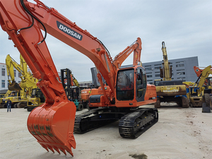 Mini-excavatrice Doosan DX225, machine de terrassement avec moteur, boîte de vitesses et pompe Doosan, puissance de 166 kW, modèle 2023 - Product Image 4