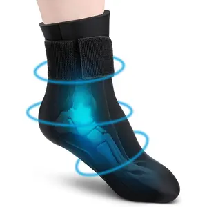 Горячие холодные носки терапии для облегчения боли в ногах и артрита.