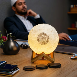 Luz nocturna LED SQ168 con altavoz de Corán, regalos musulmanes, control por aplicación, lámpara de mesa táctil de 7 colores, reproductor de Corán - Product Image 1