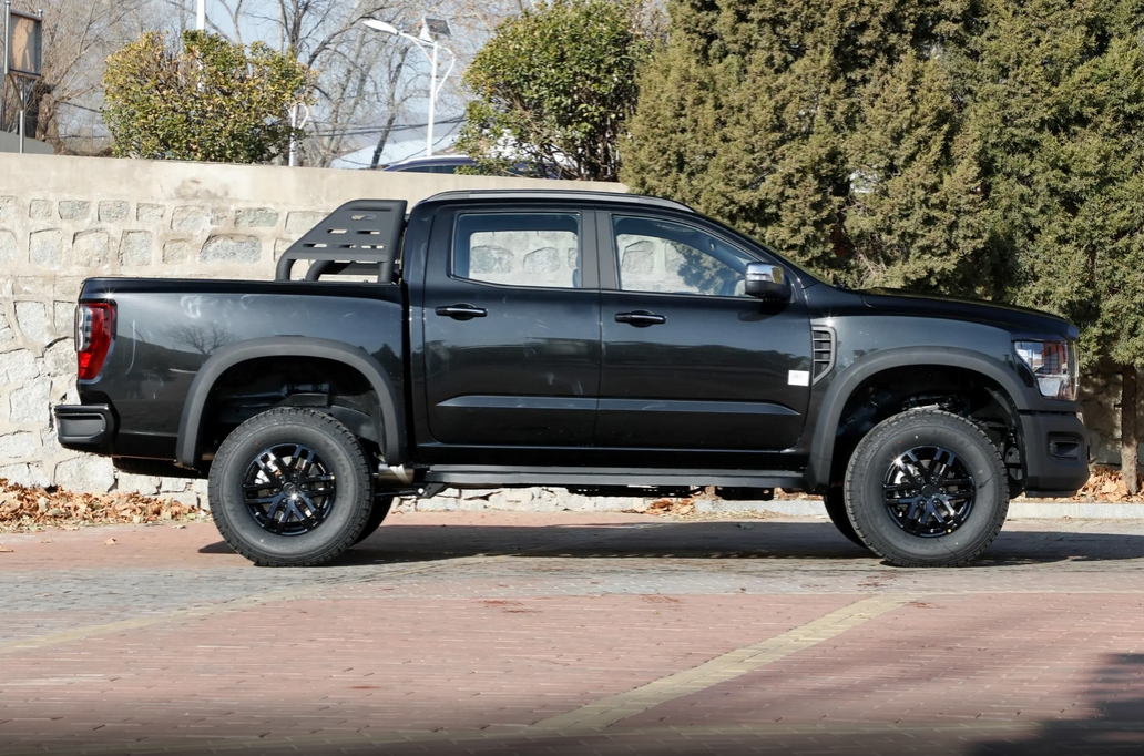 ZX Auto Terralord G9 Diesel Pickup 4x4 - Luxury & off Road