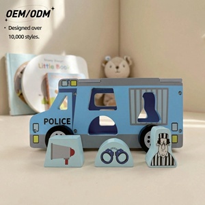 Voiture en bois Montessori Prison <span class=keywords><strong>Van</strong></span> pour tout-petits, jouet éducatif certifié EN71, matériaux écologiques et sûrs, personnalisable - Product Image 1