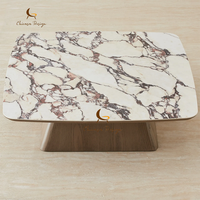 Table basse minimaliste en chêne, best-seller, avec base conique et grain de bois visible – Mobilier élégant pour salon