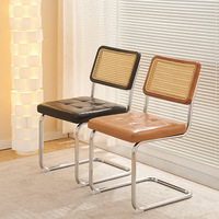 Fauteuil de salon en rotin rétro avec dossier en bois massif simple et moderne