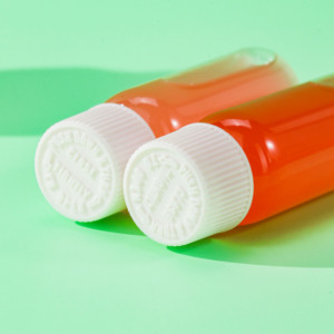Etiquetas Adhesivas para Botellas de Shots de Jengibre de 2oz, Mini Botellas de Jugo de Limón y Jengibre, Bebidas Orgánicas al por Mayor, Paquete de Botellas Redondas y Cuadradas para Shots - Product Image 5