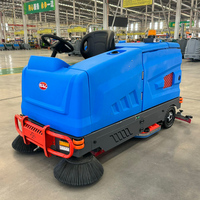 Machine industrielle multifonctionnelle de balayage et de lavage de sols, balayeuse autoportée pour le nettoyage des sols, équipement de nettoyage pour les grandes entreprises et usines