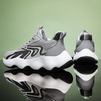 Chaussures de sport pour hommes avec logo personnalisé en gros, design tendance pour la saison de printemps, prix bas pour hommes et femmes