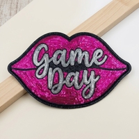 Patchs thermocollants personnalisés en gros pour vêtements, broderie de lettres à paillettes pour le sport universitaire et les jours de match