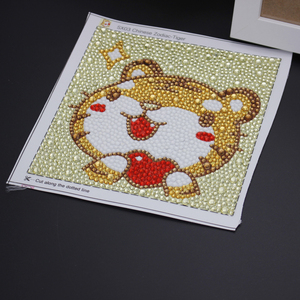 Vente en gros de peinture au diamant <span class=keywords><strong>pour</strong></span> enfants avec cadre DIY Gem Art Mignon Animal 5d Peinture au diamant <span class=keywords><strong>pour</strong></span> enfants - Product Image 2