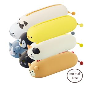 LIHITLAB Trousse à crayons en silicone au design d'animaux japonais Kawaii, fournitures scolaires et de bureau mignonnes pour les commandes en gros ou les cadeaux - Product Image 1