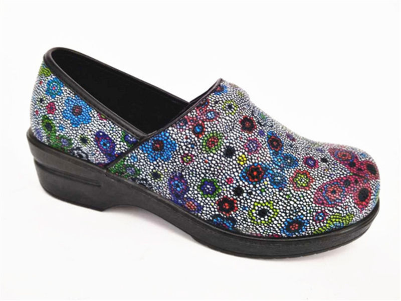 #37-โมเสคผีเสื้อ