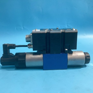 R901453116 4WREE 6 X00-2X/G24K31/F1V-A22 วาล์วควบคุมทิศทางแบบสัดส่วนพร้อมอุปกรณ์อิเล็กทรอนิกส์ OBE ขนาด 6 สำหรับเครื่องฉีดพลาสติก - Product Image 4