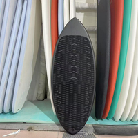 Planche de wakesurf en fibre de carbone de qualité supérieure en gros d'usine, wakeboard en résine époxy à noyau en mousse EPS