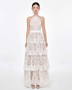 Robe de mariée décontractée Bettergirl A11815 avec <span class=keywords><strong>tissu</strong></span> brodé hydrosoluble, motif uni, design ajouré, pour l'automne et le quotidien - Product Image 1