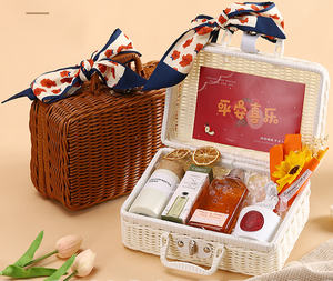 El juego <span class=keywords><strong>de</strong></span> regalo <span class=keywords><strong>de</strong></span> compañía <span class=keywords><strong>de</strong></span> boda 2024 incluye té, cuchara <span class=keywords><strong>de</strong></span> miel, taza, crema <span class=keywords><strong>de</strong></span> manos, jabón, Perfume <span class=keywords><strong>de</strong></span> flores secas, regalos <span class=keywords><strong>de</strong></span> negocios promocionales - Product Image 4